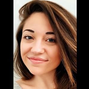 Meet your Posher, Briana